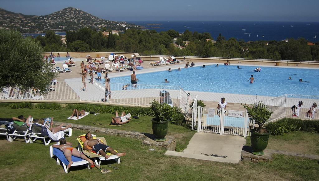 Cap Esterel Garden Flat Saint-Raphaël المظهر الخارجي الصورة