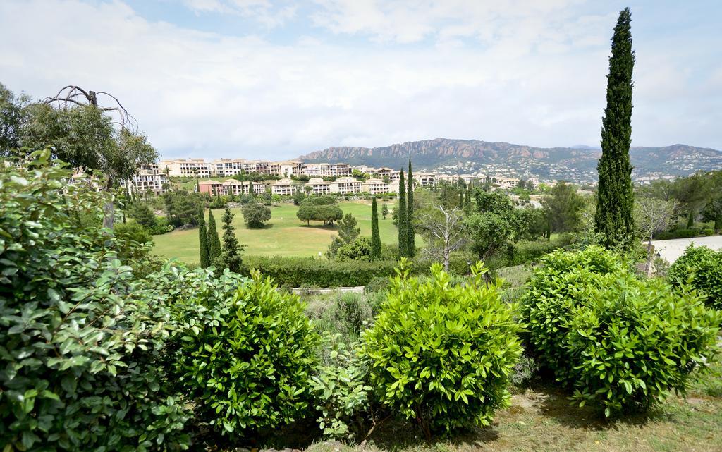 Cap Esterel Garden Flat Saint-Raphaël المظهر الخارجي الصورة